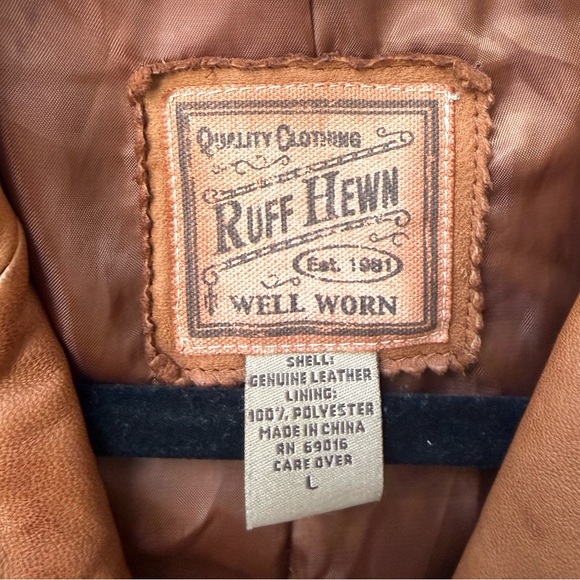 Leather jacket - Picture 7 of 11